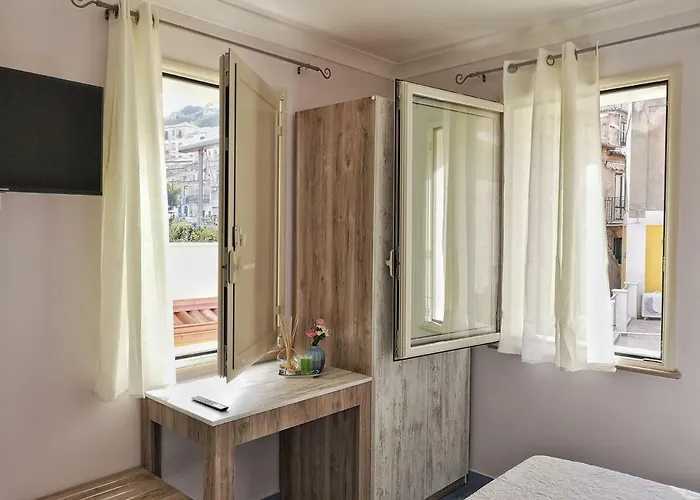 A Casa Di Noemi بيت ضيافة 3*