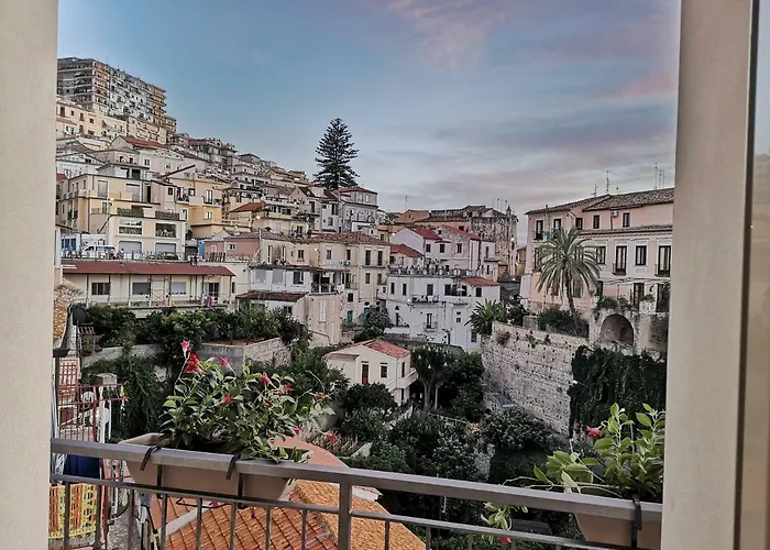 A Casa Di Noemi بيت ضيافة 3*